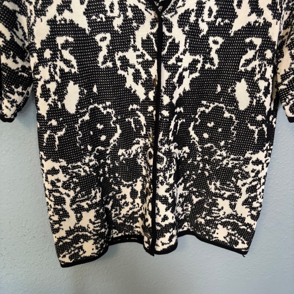 Desigual Women's Bandana Fluid Short Sleeve Abstract Print White Black Medium - Picture 5 of 10